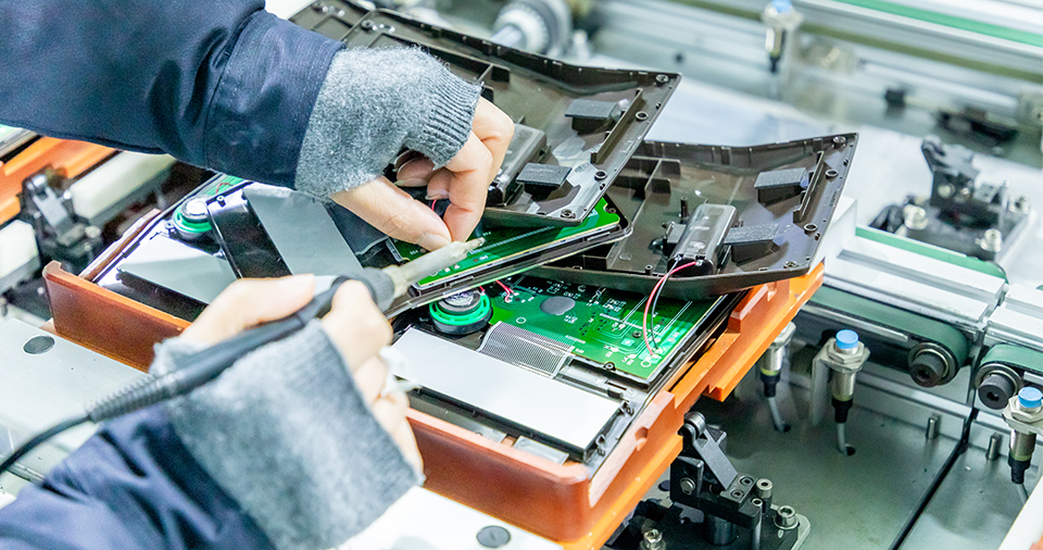 陶瓷覆铜板_传感器陶瓷板_石墨陶瓷金属化处理_陶瓷特殊线路板_氧化铝镀膜-东莞市烽元科技有限公司